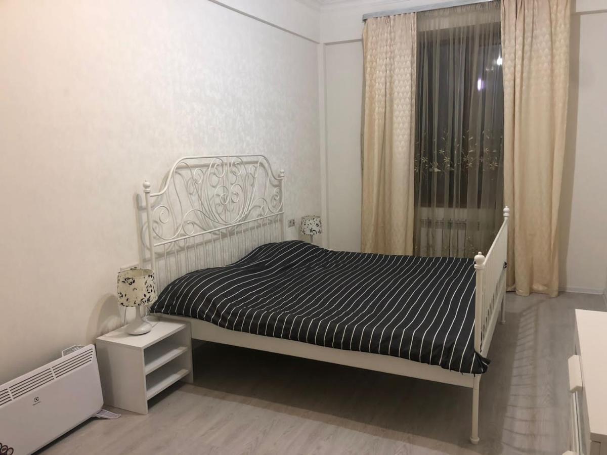 Красивая, Просторная Квартира В Самом Центре Еревана, Рядом С Оперным Театром. Erevan Esterno foto
